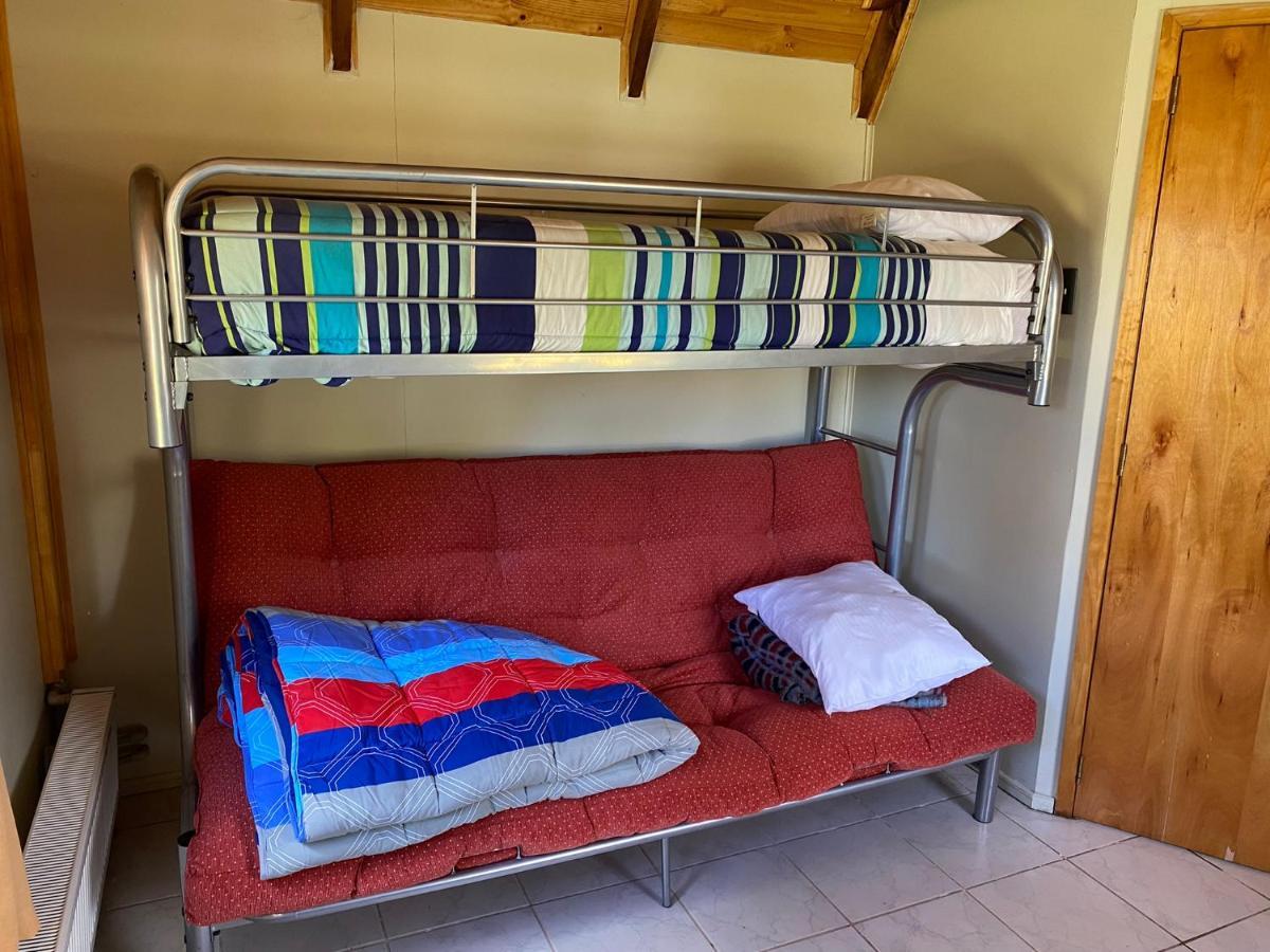 Hostal Los Pioneros Πουέρτο Νατάλες Εξωτερικό φωτογραφία