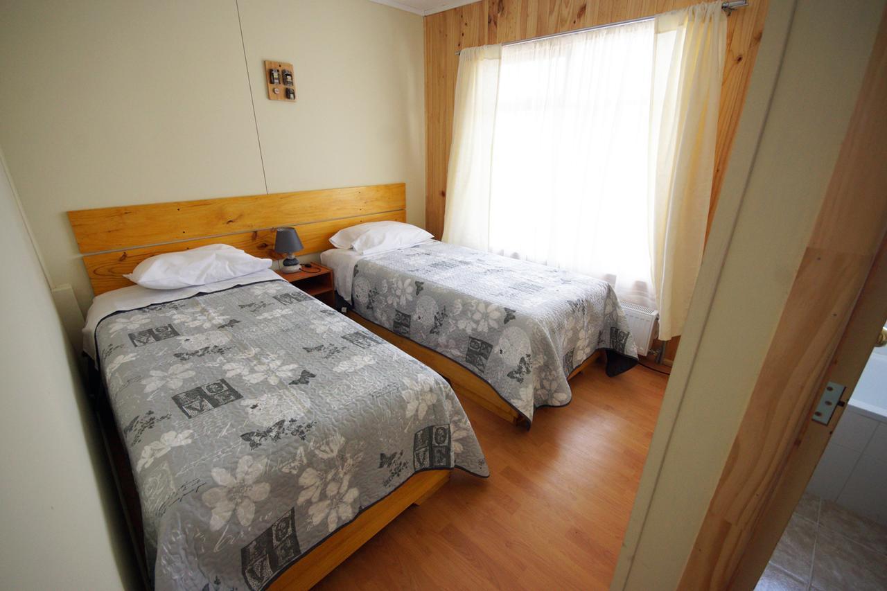 Hostal Los Pioneros Πουέρτο Νατάλες Εξωτερικό φωτογραφία